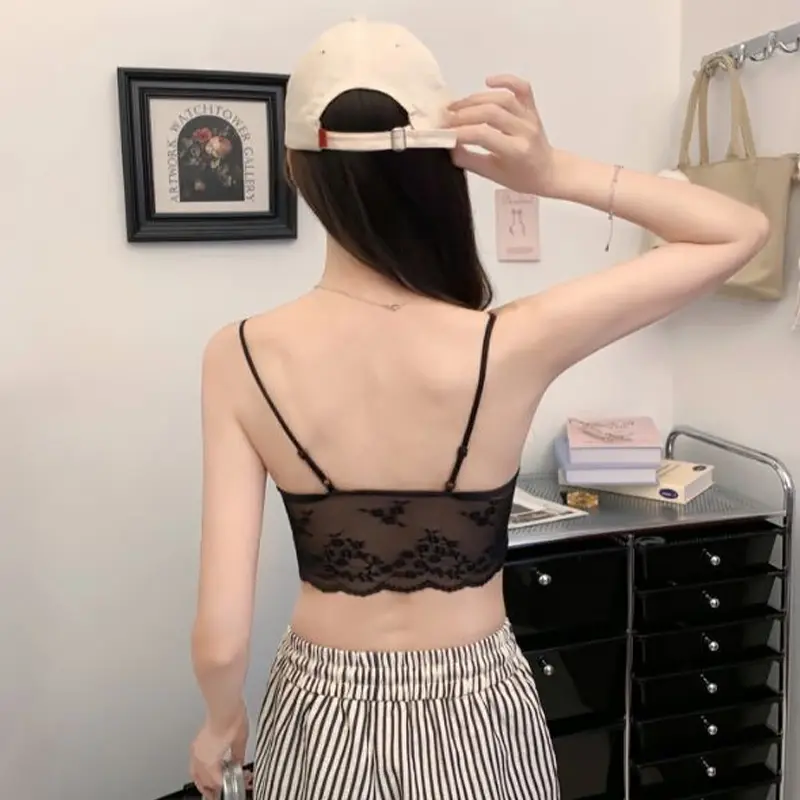 Women's Underwear Summer Sexy Lace V-neck Sleeveless Slim Camisole With Chest Pad