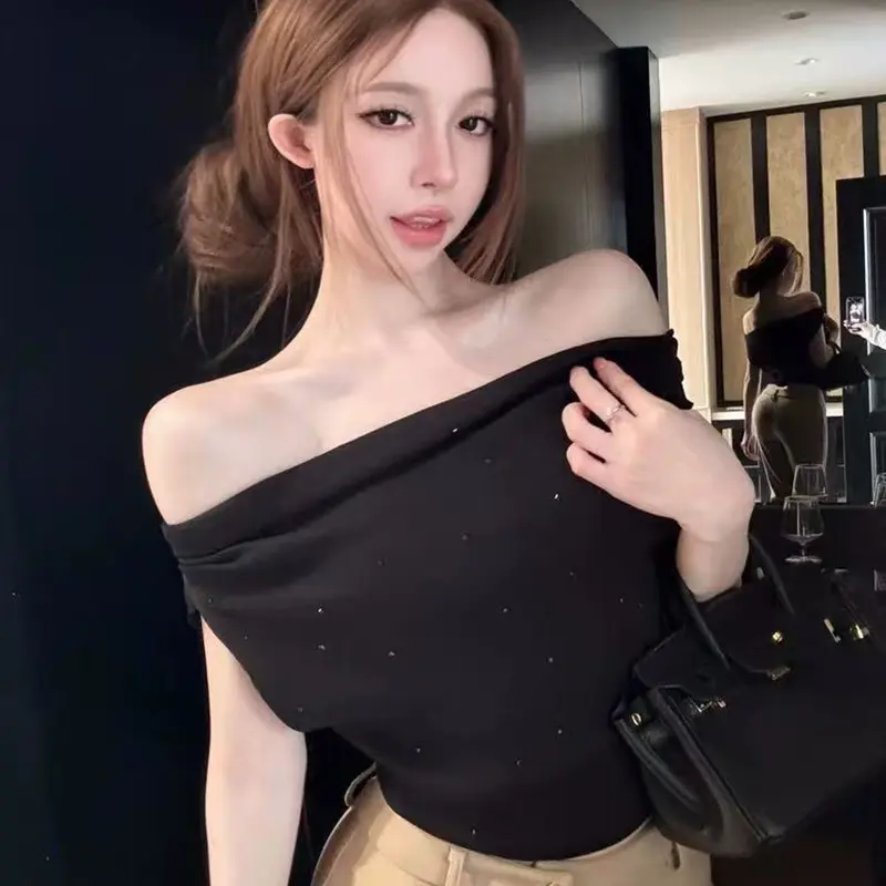 Summer Sexy Irregular Rhinestone Off-shoulder Short Sleeve Knitted T-shirt For Women