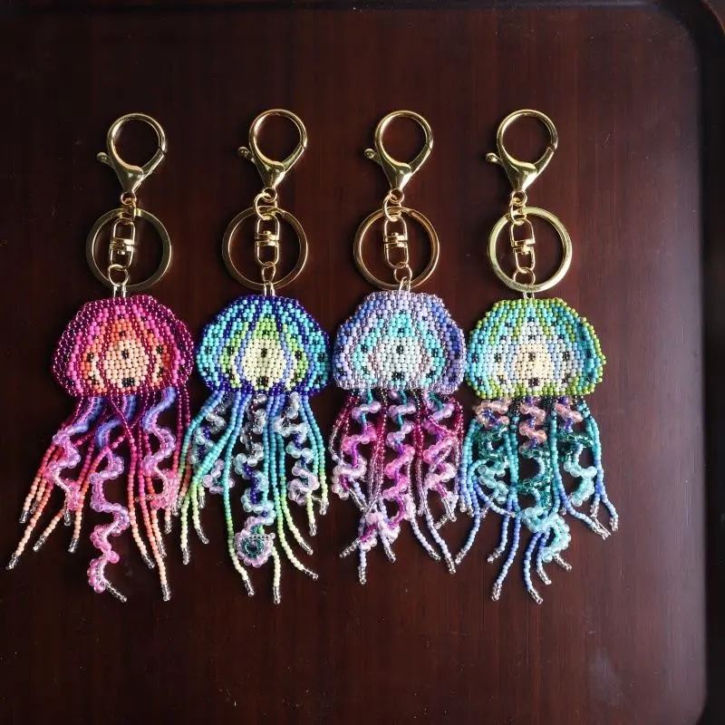 Jellyfish Tassel Keychain, Cute Bag Decorative Pendant, Creative Handcrafted Beaded Keychain