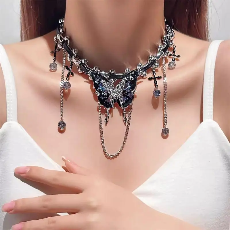 Fashion Butterfly Tassel Necklace Sweet Cool Spice Girl Temperament Exaggeration Light Luxury Design Leather Clavicle Chain Gift