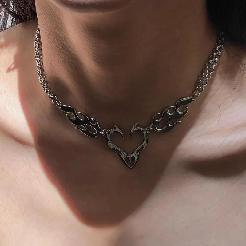 Stainless Steel Hollow Flame Heart-shaped Necklace For Man Woman Punk Metal Collar Necklace Luxury Hip Hop Jewelry Accessories