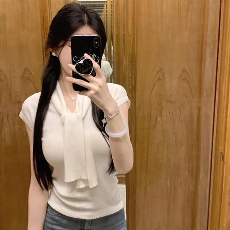 French Chic V-neck Tie-knit Vest Korean Temperament Sleeveless Slim Tank Top For Women