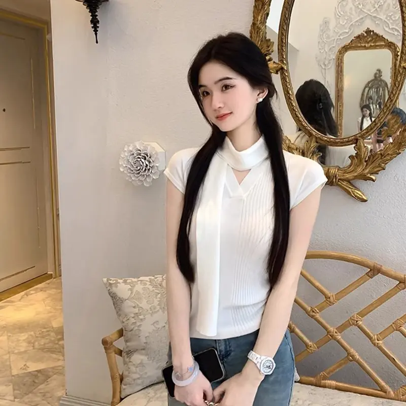 French Chic V-neck Tie-knit Vest Korean Temperament Sleeveless Slim Tank Top For Women