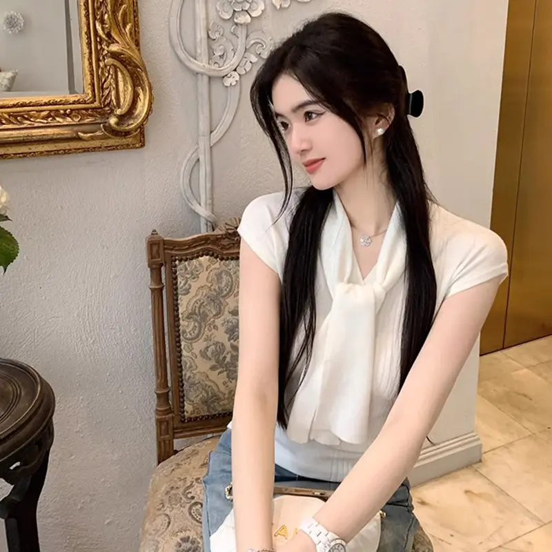French Chic V-neck Tie-knit Vest Korean Temperament Sleeveless Slim Tank Top For Women