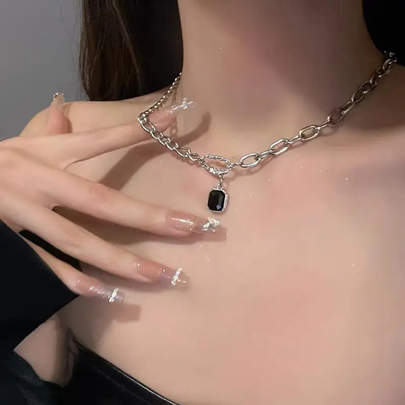 Black Gem Necklace Woman Irregular Bridal Necklaces Chain High Quality Pendant collier acier inoxydable femme