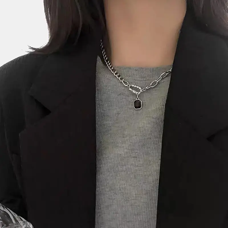 Black Gem Necklace Woman Irregular Bridal Necklaces Chain High Quality Pendant collier acier inoxydable femme