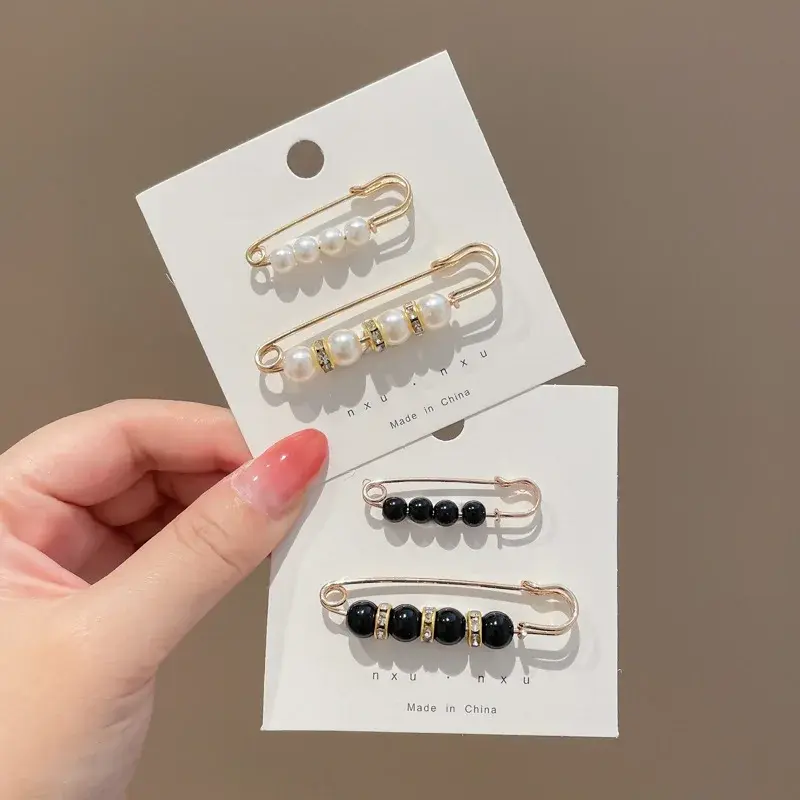 Fashionable Anti-glare Multi-piece Pin Buckle Brooch, Korean Style, for Waist Adjustments