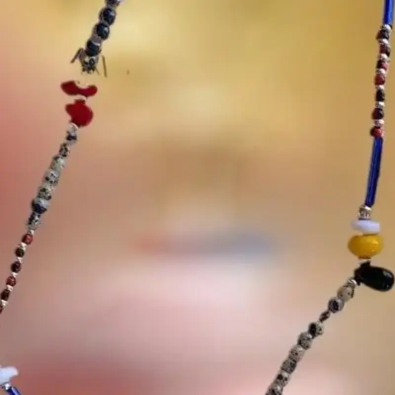 324
