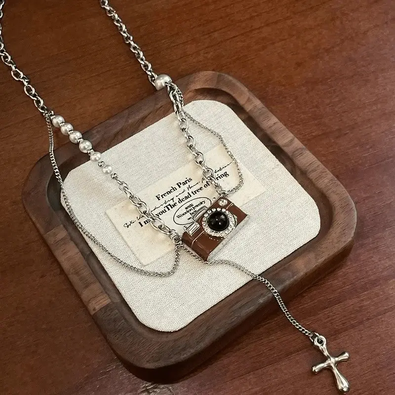 Women's Temperament Autumn Winter Necklace; Leather Choker with Brown Stone Pendant