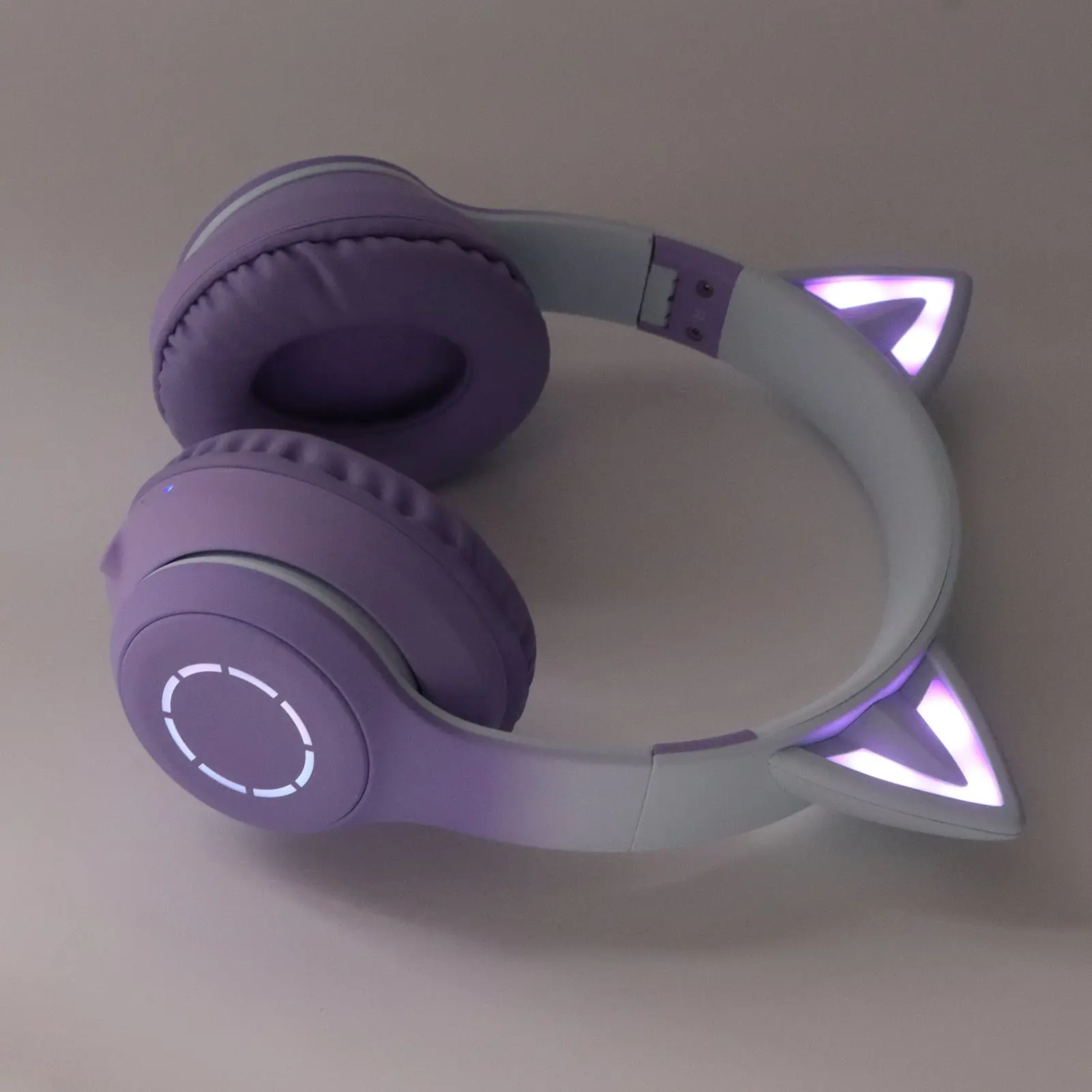 Cat Ear Bluetooth Headphones Stable Connection Bluetooth Headphones Detachable Microphone Adjustable Headband for Game Playing