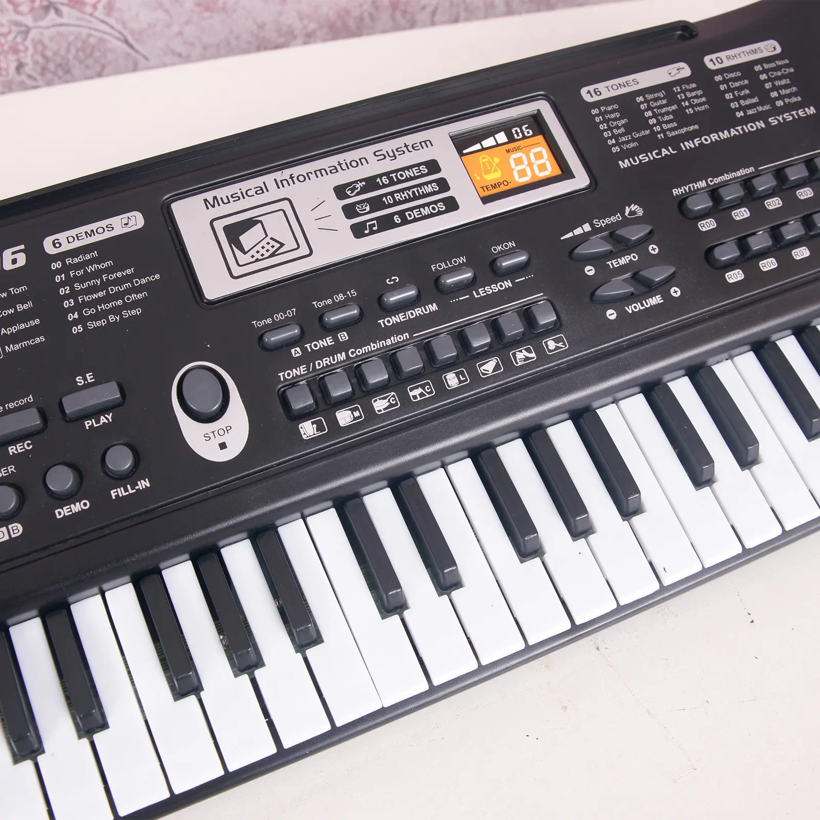 Musical Instrument Electronic Keyboard 61 Keys Black Digital Music Electronic Keyboard Electric Piano Kids Musical Instrument