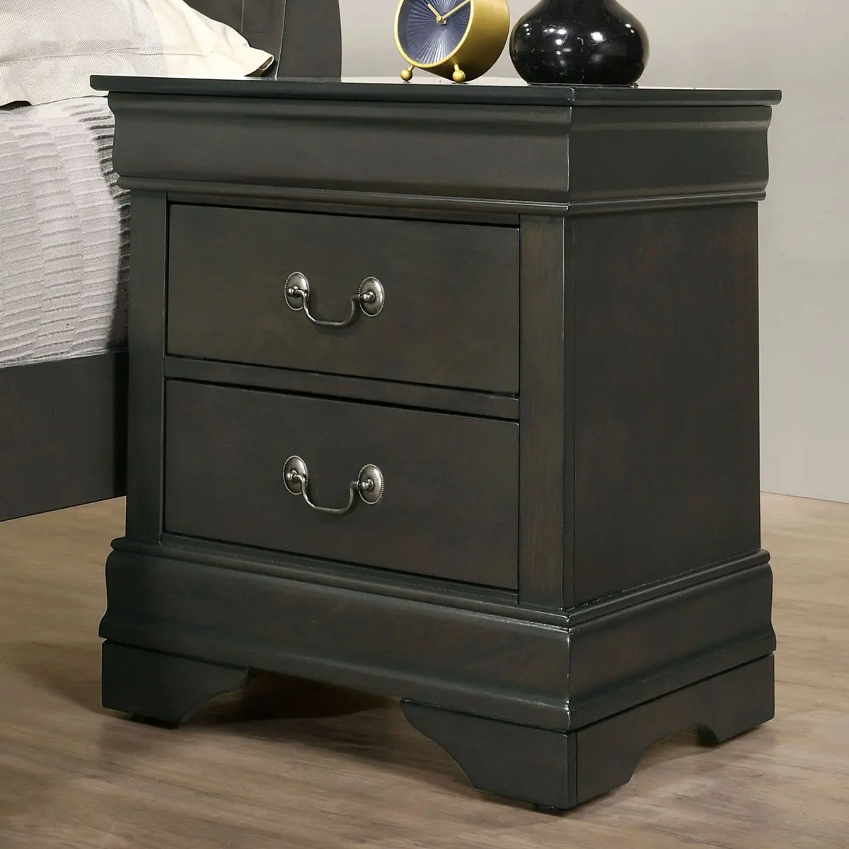 68.581pc Nightstand Gray Louis Philippe Solid wood English Dovetail Construction Antique Nickle Hanging Pulls