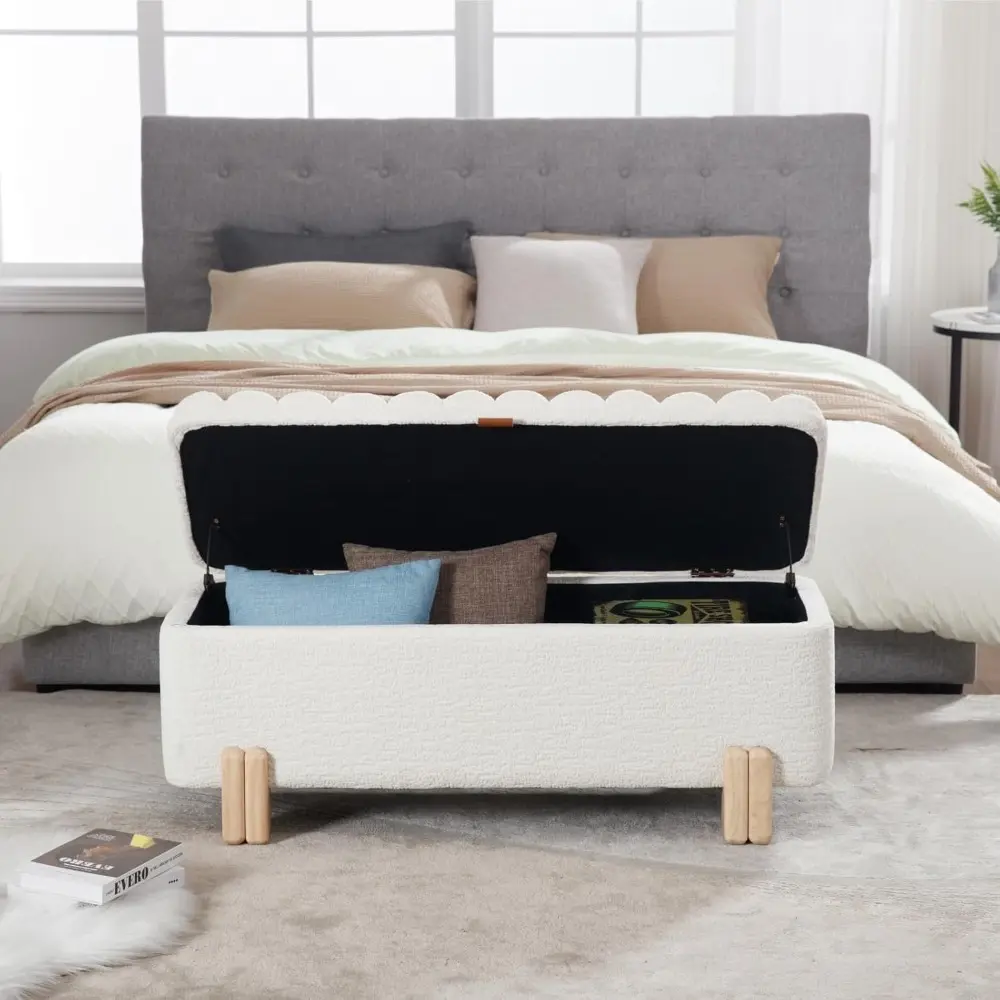 Storage Bench Faux Fur Entryway Bench 45” Upholstered Bench with Seating for Living Room, Bedroom, White