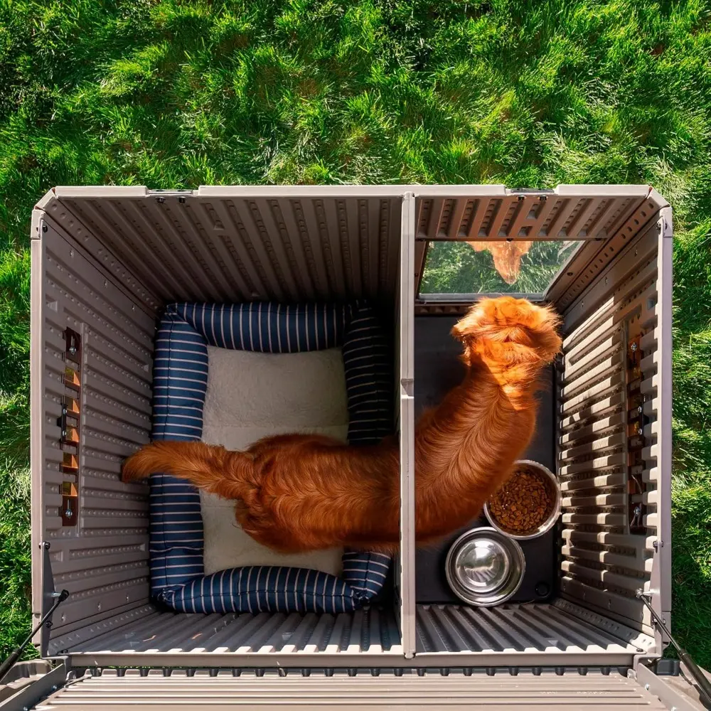 Deluxe Dog House, Weather Protected with Adjustable Vents, Ideal Shelter for Medium to Large Dogs