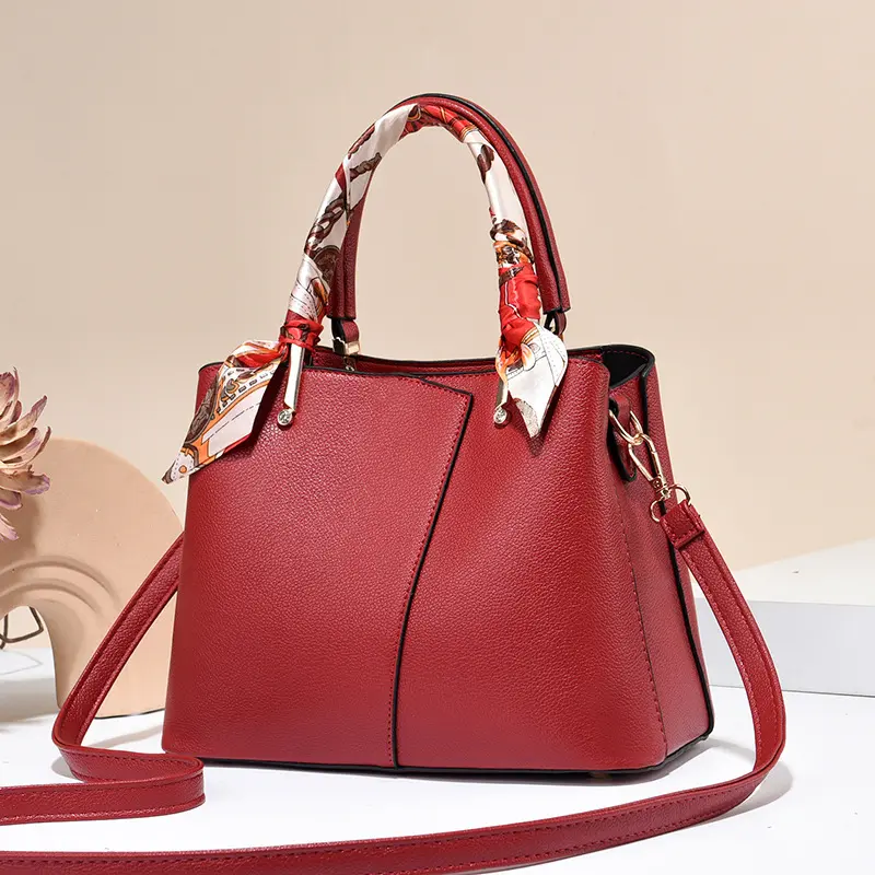 New 2024 Women's Bag Large Capacity Female Shoulder Bags High Quality Leather Elegant Commute Office Bags Ladies Crossbody Bags