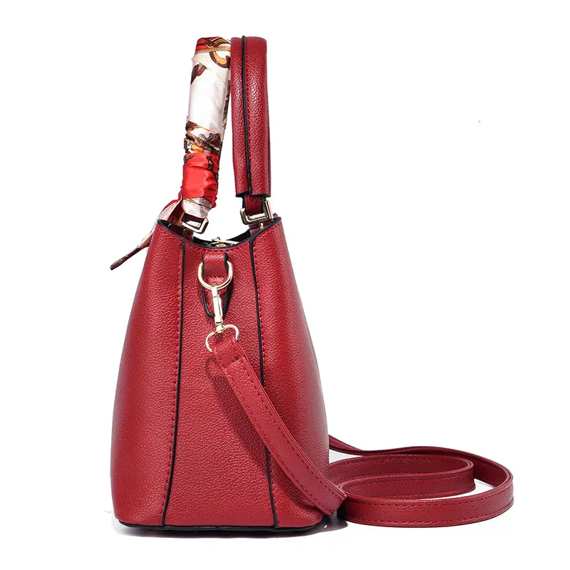 New 2024 Women's Bag Large Capacity Female Shoulder Bags High Quality Leather Elegant Commute Office Bags Ladies Crossbody Bags