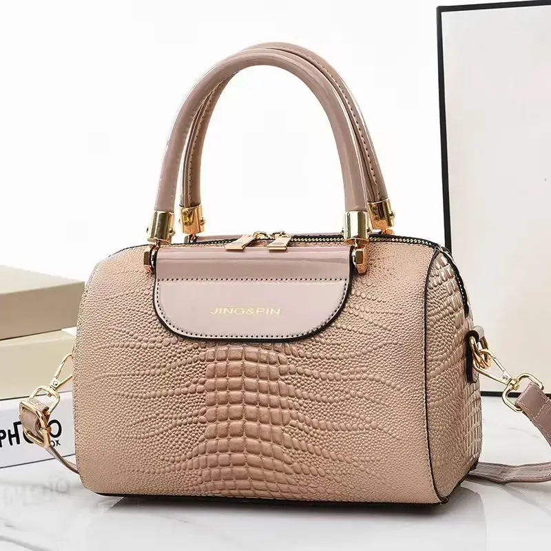 2024 New Bright Leather Women's Bags Versatile Crossbody Pillow Bag Personalized Women's Handbag Fashion Trendy Shoulder Bag