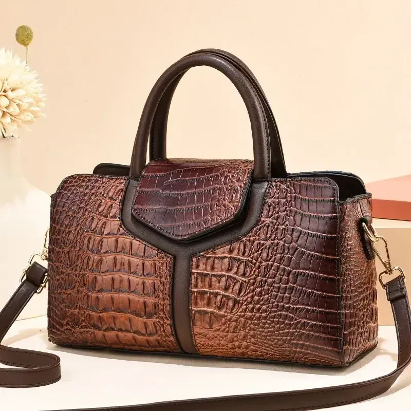 Fashionable  Crocodile Pattern Women'S Handbag Classic Retro Shoulder Bag Large Capacity Casual Crossbody Bag Commuting Tote Bag
