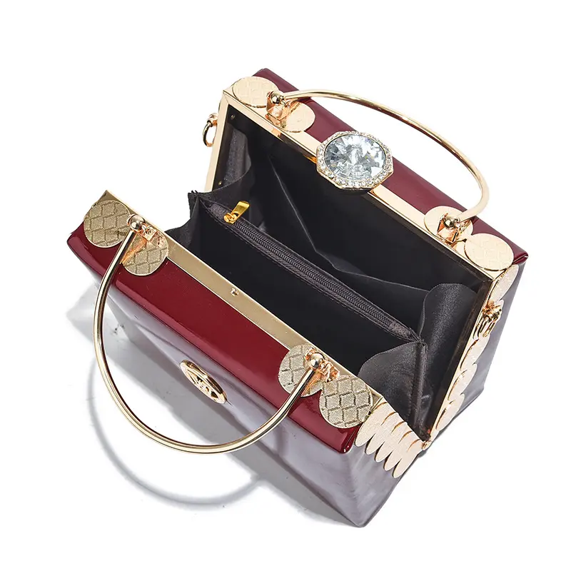 Quality Luxury Lady Messenger Bag Diamond Ladies Handbags Patent Leather Ladies Shoulder Bag Ladies Clutches Wedding Party Bags