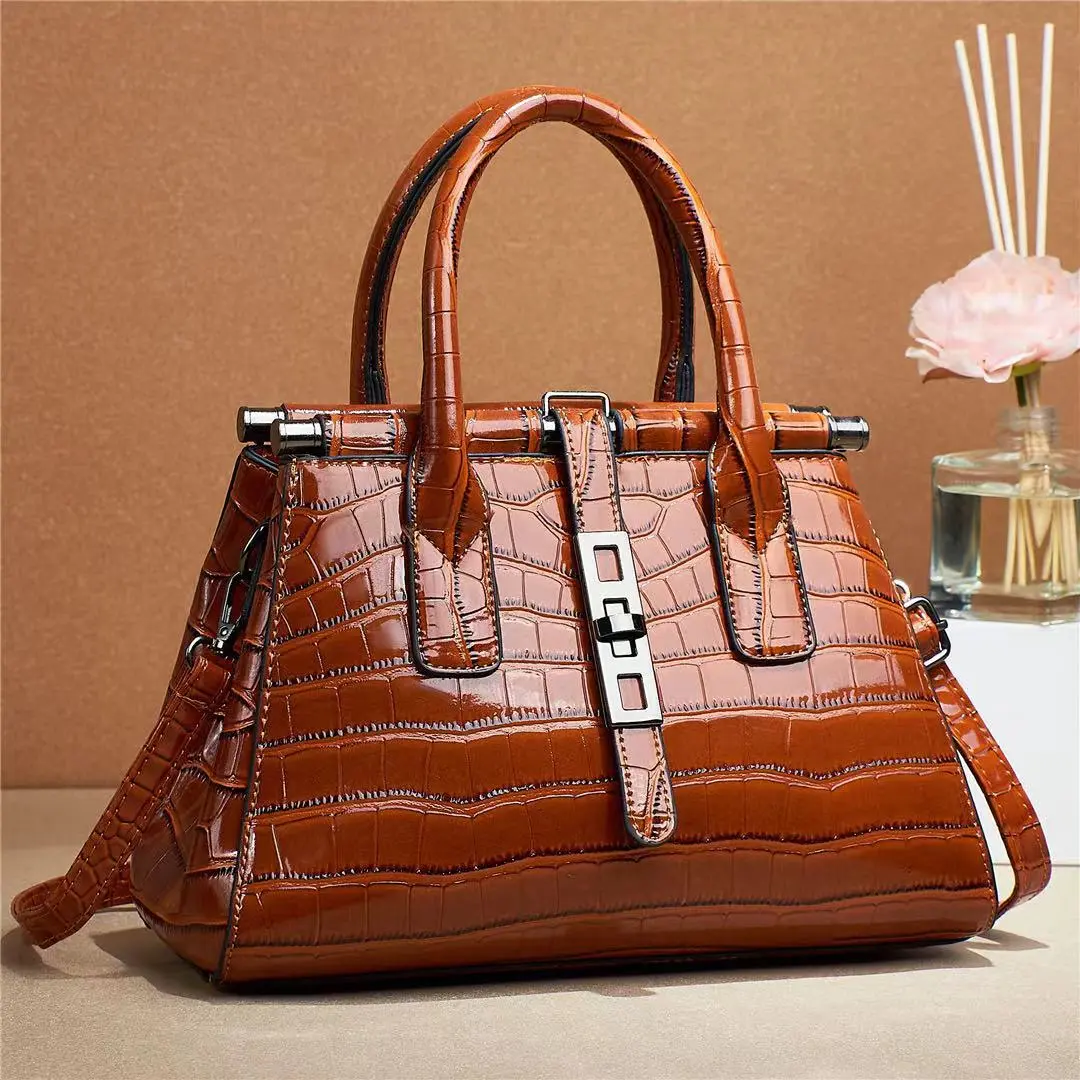 Crocodile Pattern Women'S Tote Bag Bright Leather Big Shoulder Messenger Bag Fashion Designer Patent Leather Women'S Handbag