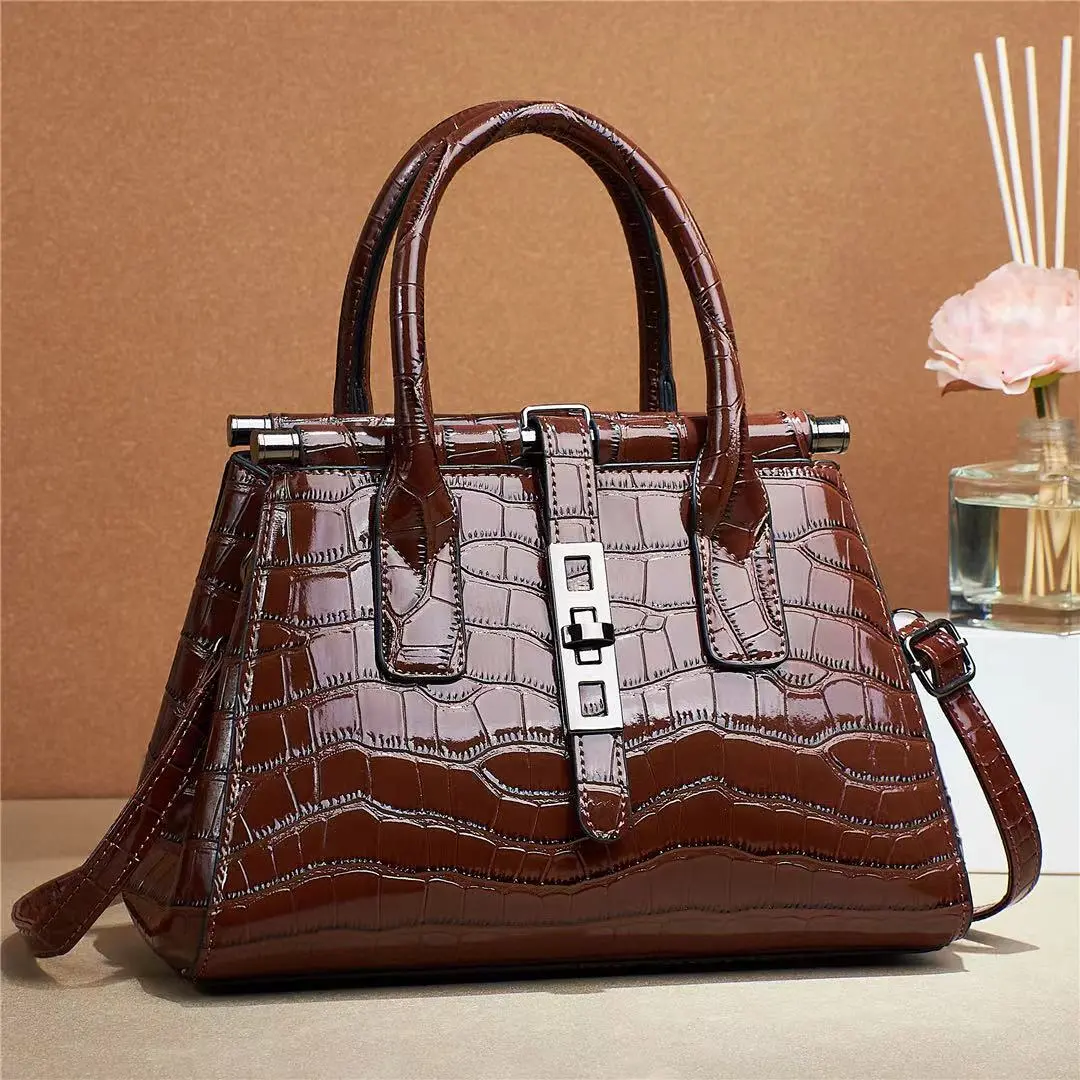 Crocodile Pattern Women'S Tote Bag Bright Leather Big Shoulder Messenger Bag Fashion Designer Patent Leather Women'S Handbag