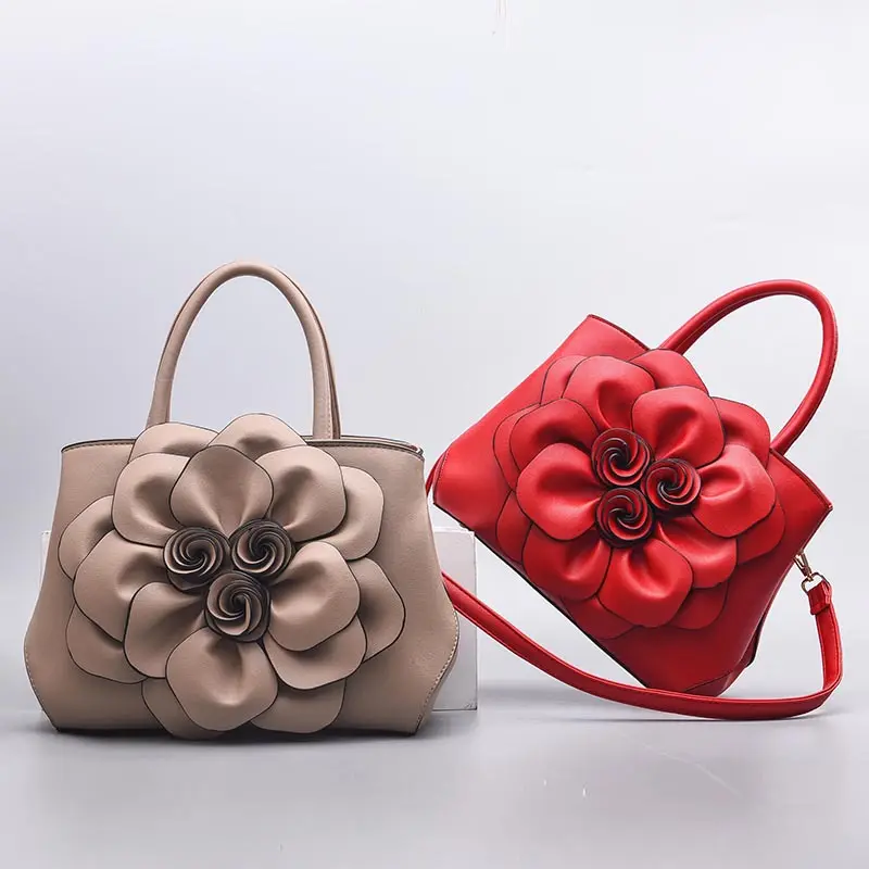 Luxury Brand Designer Women's Handbag Fashionable Flower Shoulder Bag Large Capacity Classic Crossbody Bag Commuting Tote Bag