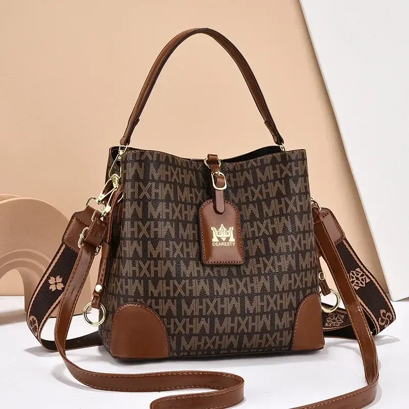 Fashionable New Printed Women Handbag Classic Retro Shoulder Bag Large Capacity Printed Crossbody Bag Commuting Small Square Bag