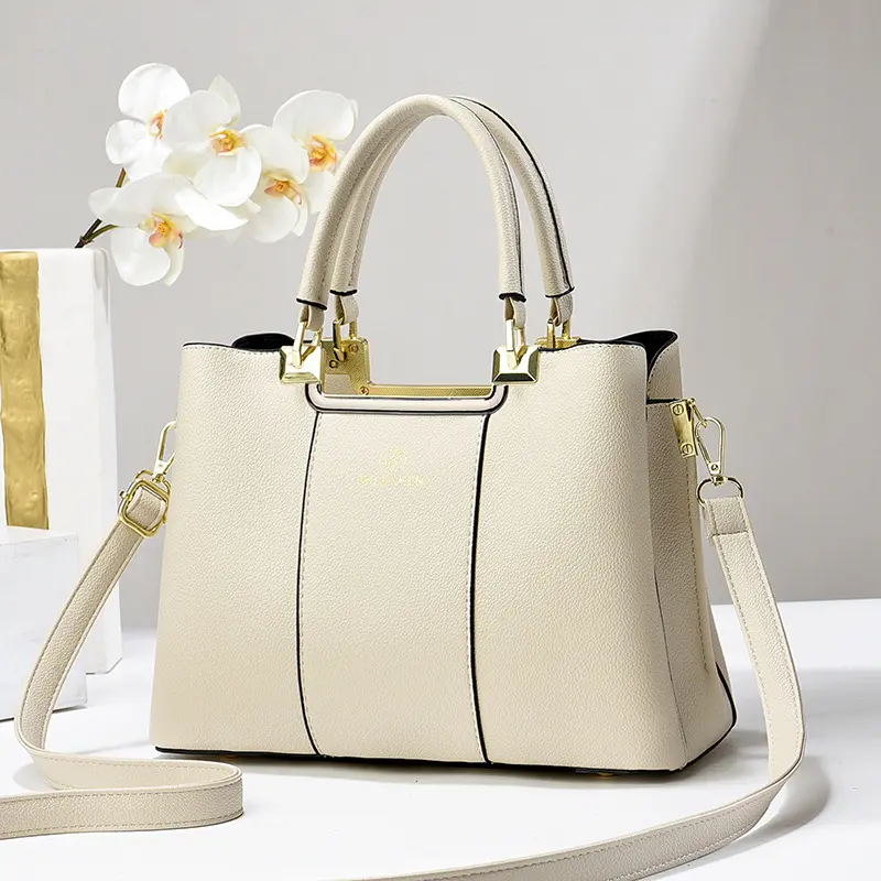 New Direct Selling Women's Tote Bags Trendy Women's Shoulder Bag Red Lady Crossbody Bag Large Capacity Women's Handbag Tote Bag