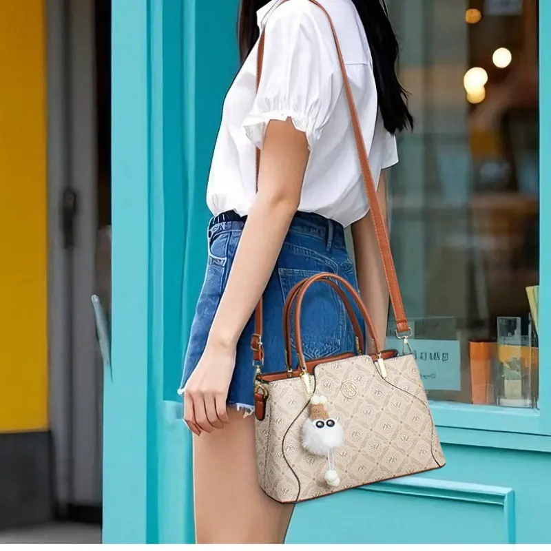 Commuting Temperament Women's Handbag Large Capacity Fashion High-quality Exquisite Messenger Bag Female Shoulder Bags