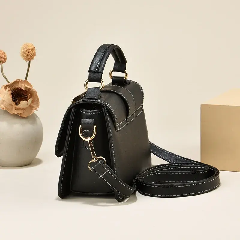 Luxury Brand Designer Women'S Small Square Bag Fashionable Casual Handbag Classic Retro Single Shoulder Crossbody Bags Tote Bag