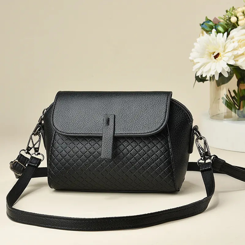 Exquisite Women's Bags High-end Women's Small Shoulder Bags Women's New Fashionable Mobile Phone Bag Commuting Crossbody Bag