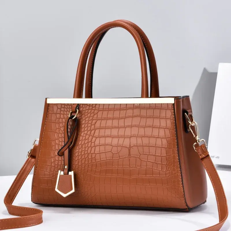 Fashionable Crocodile Pattern Women'S Shoulder Bag New Ladies Designer High-End Stereotyped Women Handbag Large Messenger Tote