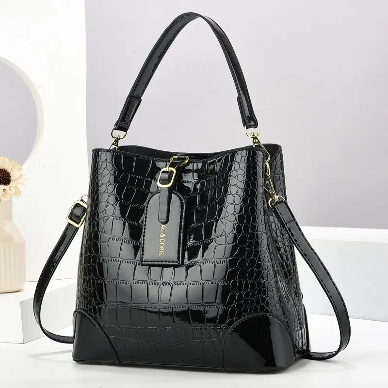 High Quality Ladies Bright Leather Bucket Bag Luxury Designer Ladies Purses and Handbags New Trendy Crossbody Shoulder Bags
