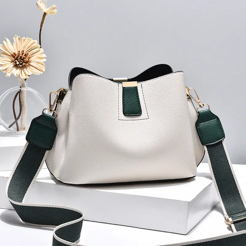 2024 New Luxury Designer Women Shoulder Bags Leather Bucket Bags Purse Fashion Brands Crossbody Bag Stylish Chic Women Handbag