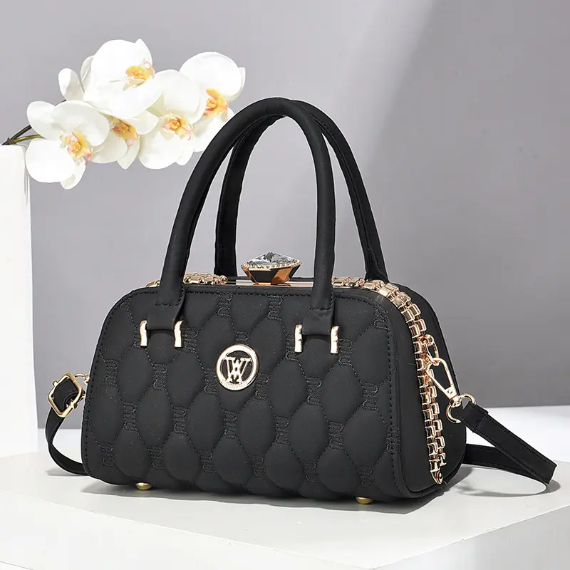 Luxury Brand Designer Ladies Handbag Casual Shoulder Bag Fashion Embossed Craftsmanship Women Commuting Crossbody Bag women