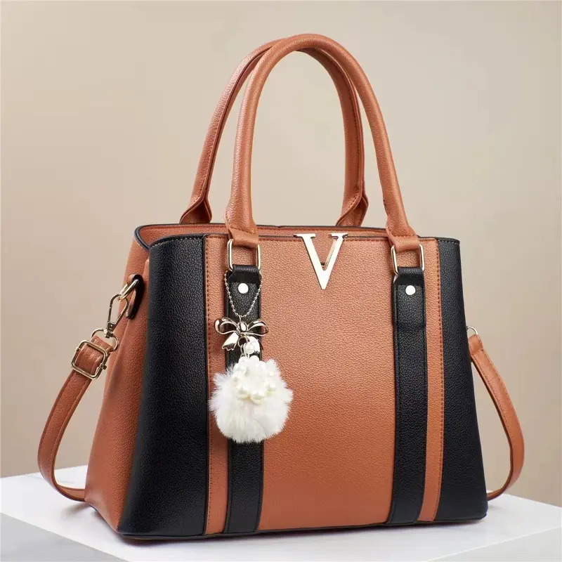 Fashionable and Casual Women's Shoulder Bag Luxury Brand Designer Crossbody Bag Classic Color Blocked Handbag Commuting Tote Bag