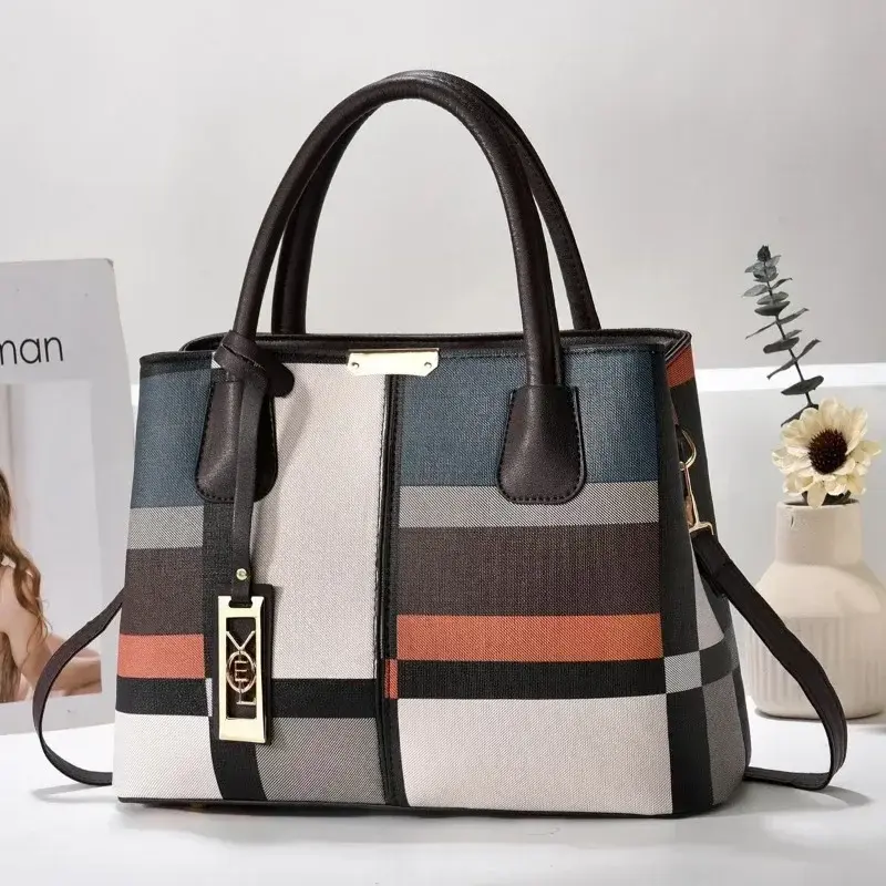 European / American New Luxury Women's Handbag Large Capacity Fashiontrend Simple Shoulder Bag Leather Female Crossbody Bag
