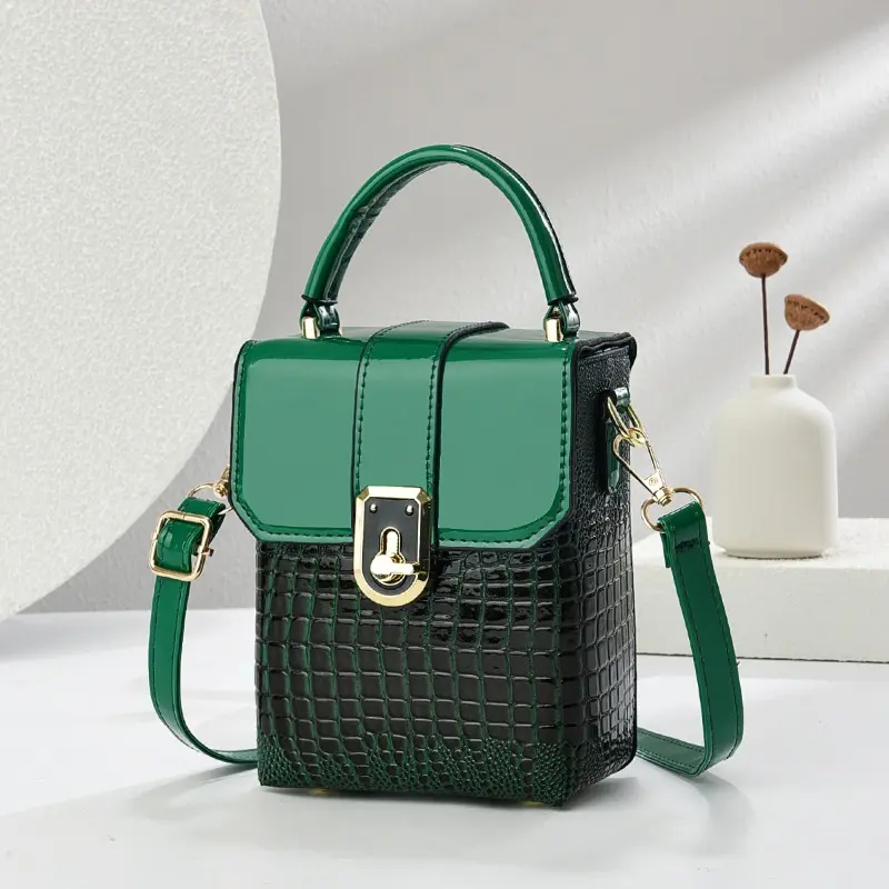 2025 New Brand Designer Women Shoulder Messenger Handbag Fashion Ladies Scarves Clutch Bags Female Popular Crossbody Small Bag