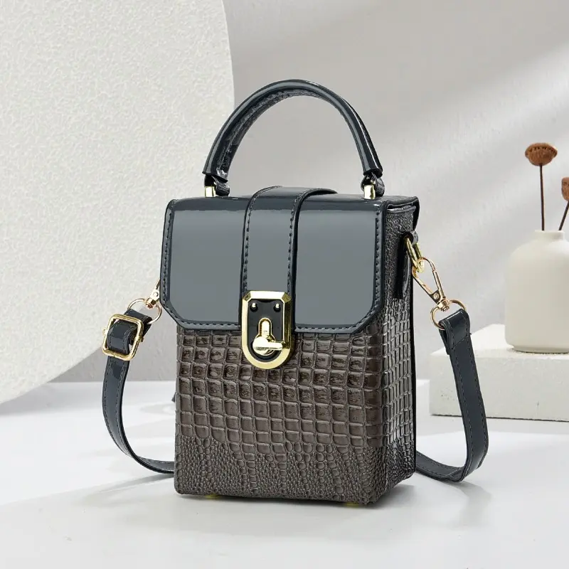 2025 New Brand Designer Women Shoulder Messenger Handbag Fashion Ladies Scarves Clutch Bags Female Popular Crossbody Small Bag