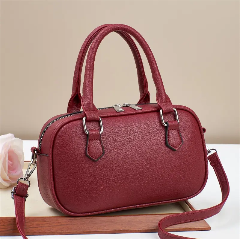 2025 New High-Quali Boston Women's Handbag Faionable Womens Crossbody Bag with Good Texture Women Shoulder Pillow Bags