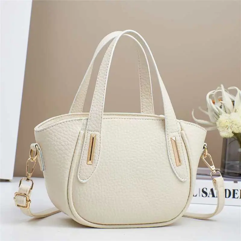 2025 New Fashion Handbag and Versatile Large Capacity Single Shoulder Crossbody Hand Bag Ladies PU Leather Womens Handbag
