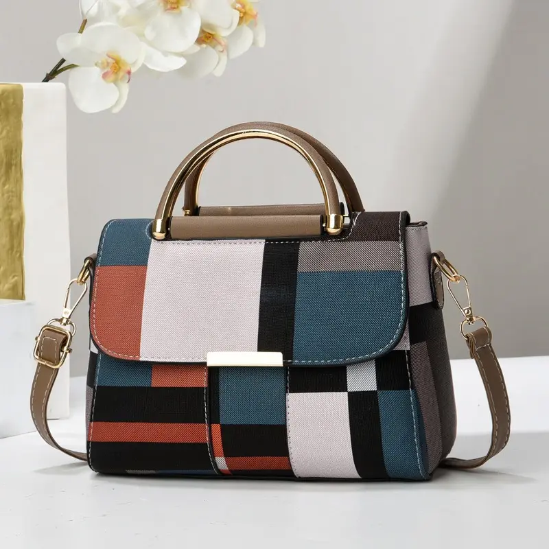 Hot Sale Women's Fashion Handbag Random Plaid Small Square Bag Versatile Women's Shoulder Messenger Bag Bolsa Feminina