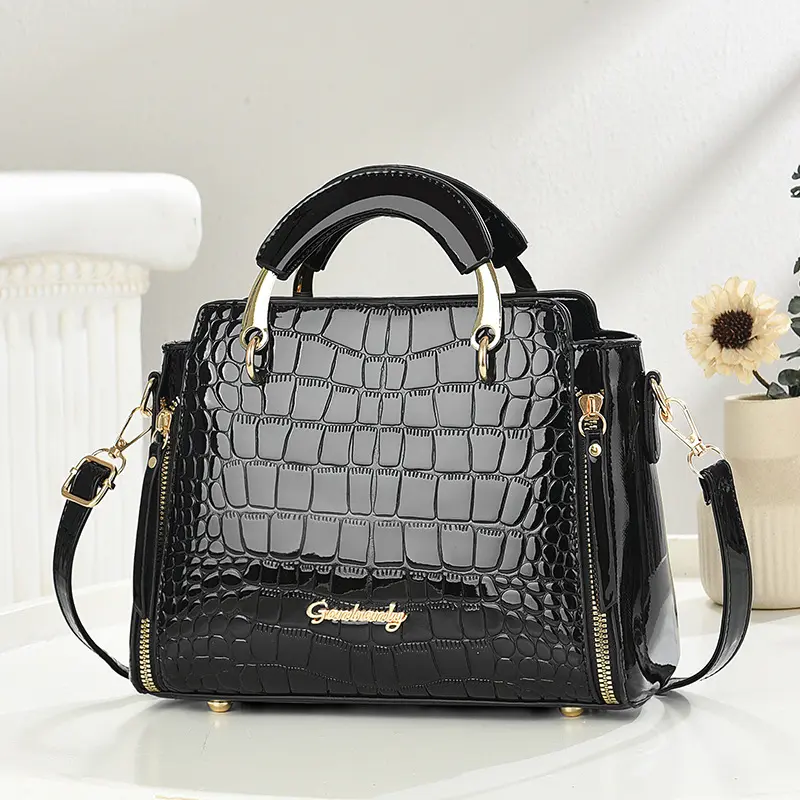 Fashionable Small Handbag Holiday Day Gift Women's Bag Polyester Fiber Interior Zipper Bag PU Leather Shoulder & Crossbody Bags