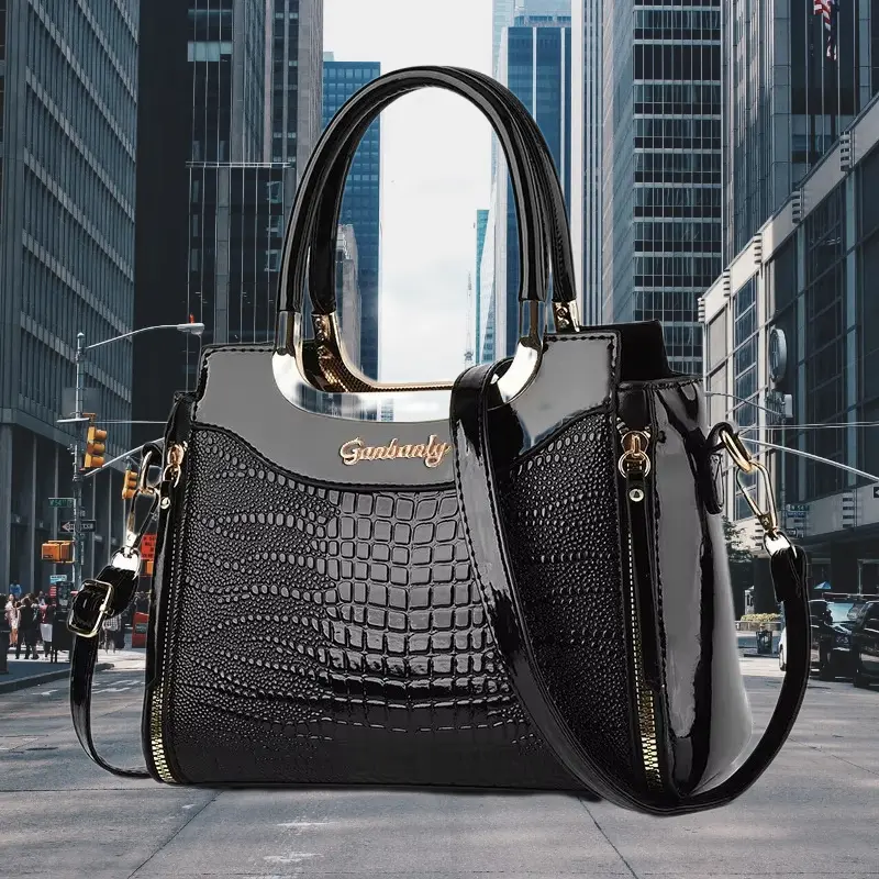 Fashionable New Versatile Women'S Handbag Luxury Brand Designer Crossbody Bag Classic Retro Crossbody Bag Commuting Tote Bag