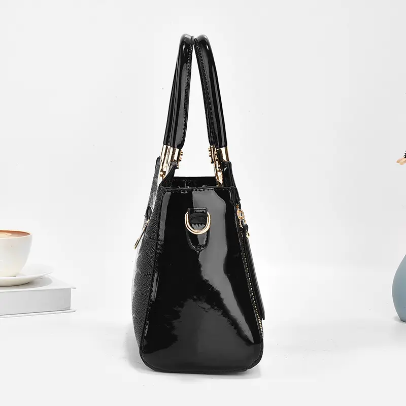 Fashionable New Versatile Women'S Handbag Luxury Brand Designer Crossbody Bag Classic Retro Crossbody Bag Commuting Tote Bag