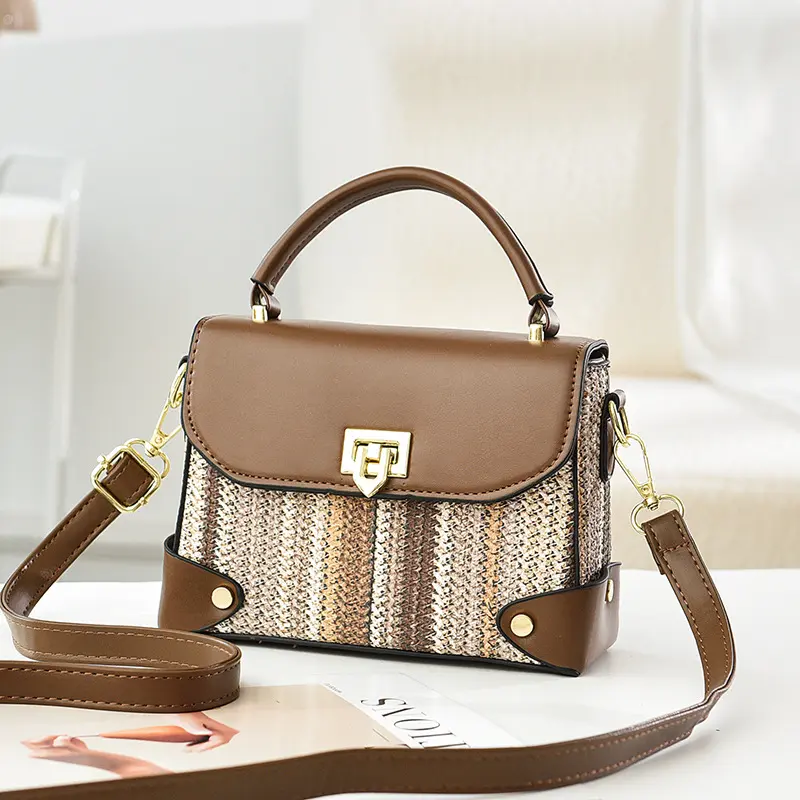 2025 New Versatile Luxury Handbags High-end Texture Women's Crossbody Bag Faionable Portable Elegante Ladies Small Square Bag