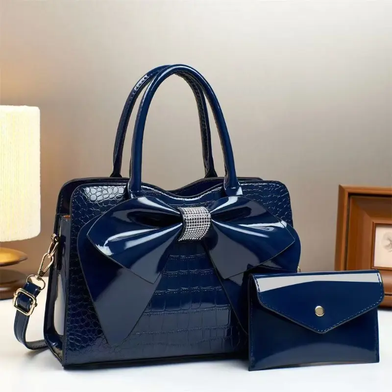 New 2025 Women's Crossbody Bag Mommy Handbag Soft Bucket Shape Polyester Lining Zipper Closure Fashionable Women's Handbag