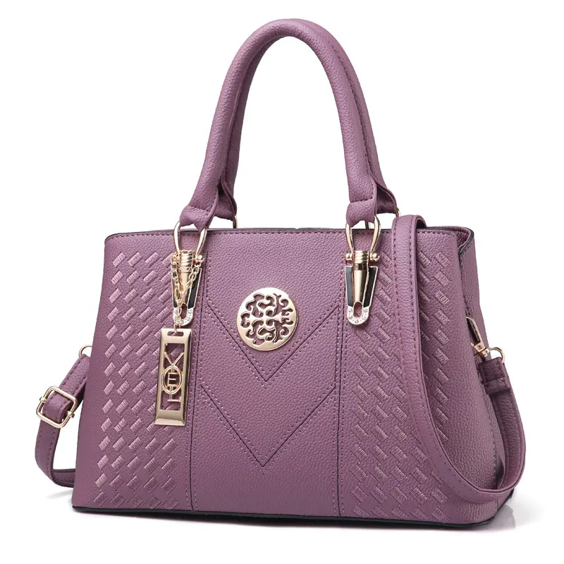 Fashionable New Women'S Handbag Large Capacity Embroidered Shoulder Bag Classic Retro Crossbody Bag Urban Commuting Tote Bag