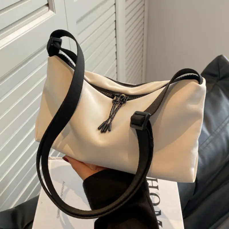 Casual Nylon Crossbody Bags for Women Large Capacity Women's Shoulder Bag Leisure Sports Dumpling Bag Men Travel Shopping Bag