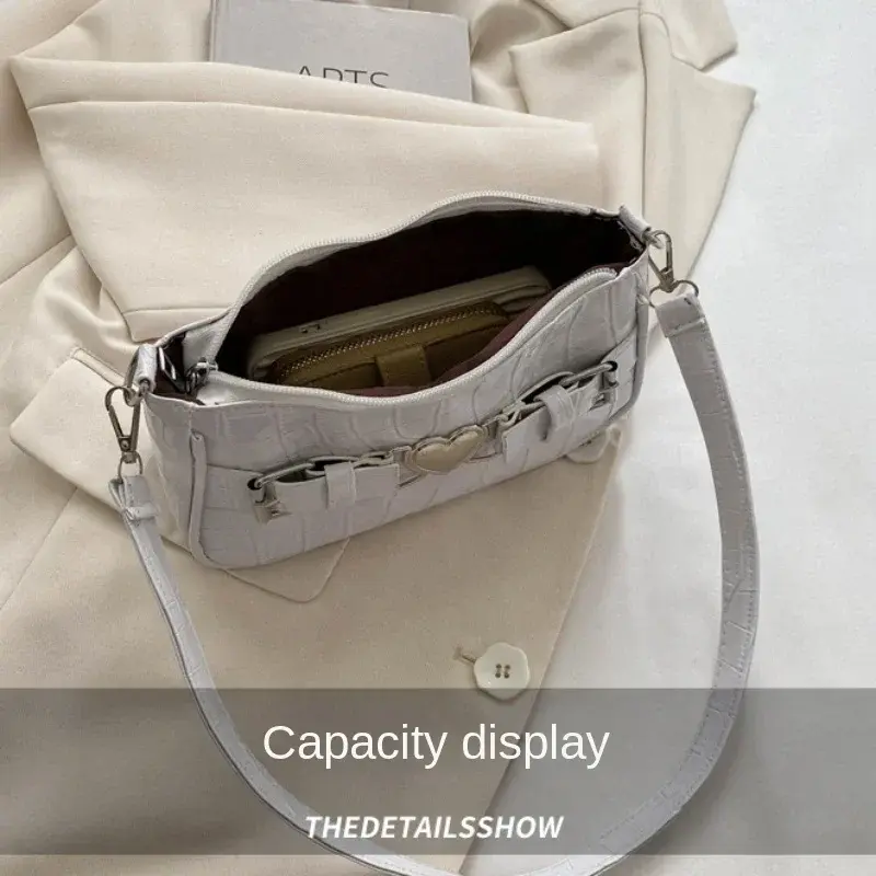Women Y2K Peach Heart Butt Leather Handbags Girl Alligator Pattern Underarm Handbags Heart Pin Buckle Fashion Girls Shoulder Bag